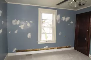 606 Crest Ave, Charleroi Boro, PA 15022 - Photo 18