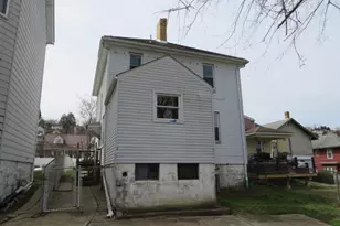 606 Crest Ave, Charleroi Boro, PA 15022 - Photo 38