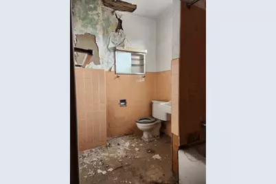 3132 Landis St, Pittsburgh, PA 15204 - Photo 2