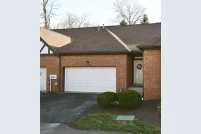 408 Kingsberry Circle, Pittsburgh, PA 15234 - Photo 1