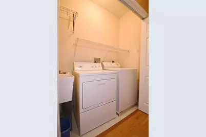 408 Kingsberry Circle, Pittsburgh, PA 15234 - Photo 6