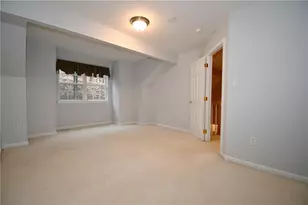 408 Kingsberry Cir, Pittsburgh, PA 15234 - Photo 20