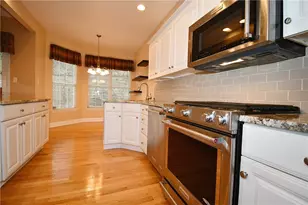 408 Kingsberry Cir, Pittsburgh, PA 15234 - Photo 14