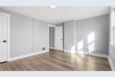 613 Paulson Ave, Lincoln Larimer, PA 15206 - Photo 22