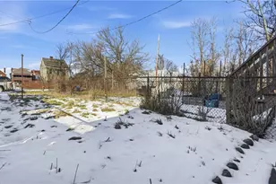 613 Paulson Ave, Lincoln Larimer, PA 15206 - Photo 30