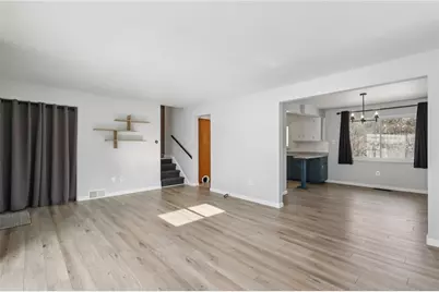 2785 Hastings Dr, Lower Burrell, PA 15068 - Photo 4