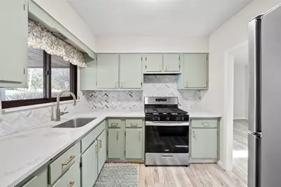 134 Thompsonville Rd, Peters Township, PA 15317 - Photo 8