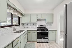 134 Thompsonville Rd, Peters Township, PA 15317 - Photo 8