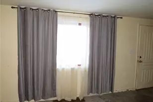 1252 Brinton Rd, Pittsburgh, PA 15221 - Photo 6