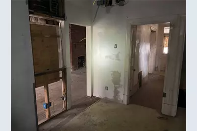 419 Robinson St, Pitcairn, PA 15140 - Photo 4