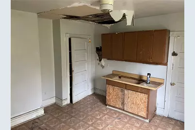 712.5 Penn St, North Braddock, PA 15104 - Photo 6