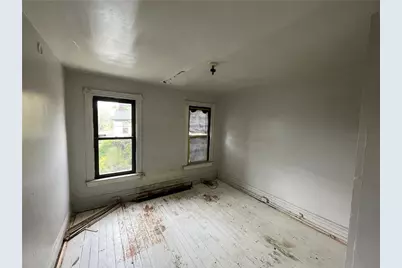 712.5 Penn St, North Braddock, PA 15104 - Photo 10