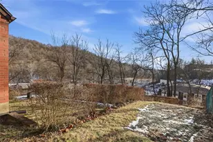 2503 Poinsettia Dr, White Oak, PA 15131 - Photo 36