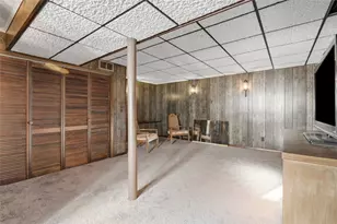 2503 Poinsettia Dr, White Oak, PA 15131 - Photo 30