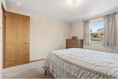 2503 Poinsettia Dr, White Oak, PA 15131 - Photo 22