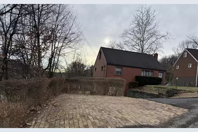 2503 Poinsettia Dr, White Oak, PA 15131 - Photo 6