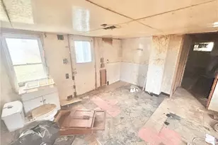 616 Conrad Ave, North Charleroi, PA 15022 - Photo 14