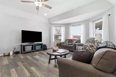 1318 Deerfield Ln, West Leechburg, PA 15656 - Photo 6