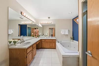 1404 Towne Square Dr, Pittsburgh, PA 15101 - Photo 20