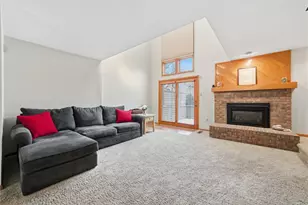 1404 Towne Square Dr, Pittsburgh, PA 15101 - Photo 6