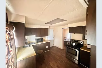 616 Conrad Ave, North Charleroi, PA 15022 - Photo 2