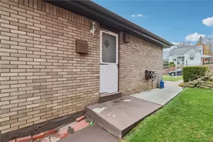 814 Laura St, West Mifflin, PA 15122 - Photo 38