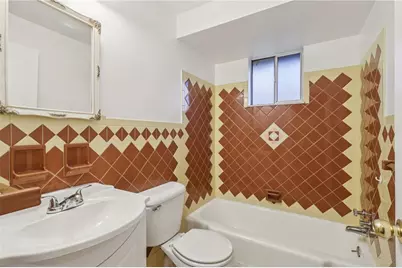 814 Laura St, West Mifflin, PA 15122 - Photo 20
