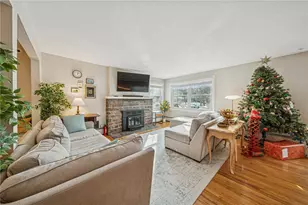 3545 Eastview Ln, Murrysville, PA 15668 - Photo 4