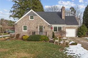 3545 Eastview Ln, Murrysville, PA 15668 - Photo 2