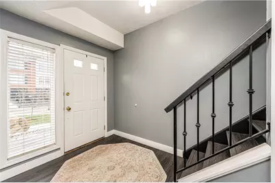 72 Unity Square, Unity Township, PA 15601 - Photo 4