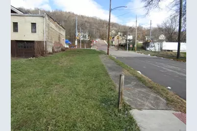 226 Midland Ave, Midland Boro, PA 15059 - Photo 8