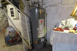 1214 Amanda St, Pittsburgh, PA 15210 - Photo 12