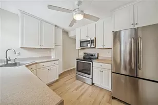 25 Jonquil Pl, Pittsburgh, PA 15228 - Photo 6