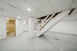 25 Jonquil Pl, Pittsburgh, PA 15228 - Photo 16