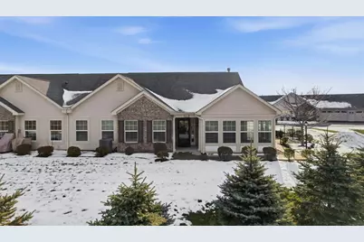 6024 Laurel Ct, Lancaster Township, PA 16037 - Photo 2