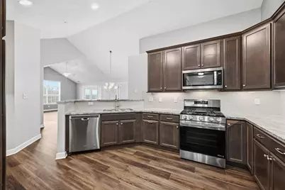 6024 Laurel Ct, Lancaster Township, PA 16037 - Photo 10