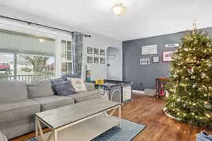 908 Aetna Dr, Ellwood City, PA 16117 - Photo 8