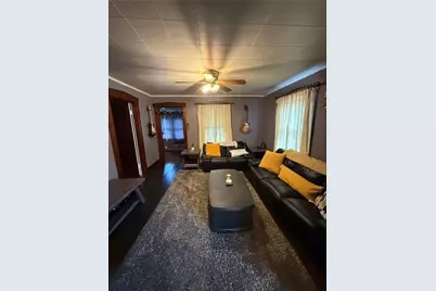 416 Country Club Dr, Ellwood City, PA 16117 - Photo 6