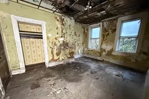 1308 Jawett St, Marshall Shadeland, PA 15212 - Photo 8