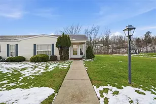 2001 Pond Ln, Elizabeth Twp/Boro, PA 15037 - Photo 2