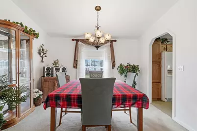 2001 Pond Ln, Elizabeth Twp/Boro, PA 15037 - Photo 8