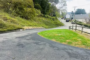 133 Old Pike Rd, Freeport, PA 16229 - Photo 8