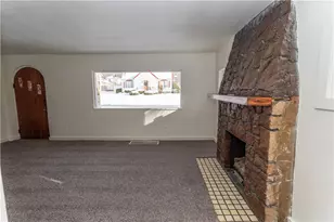 1230 Vine St, Connellsville, PA 15425 - Photo 8