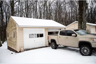 1227 Mount Carmel Dr, Ogle Twp, PA 15963 - Photo 2