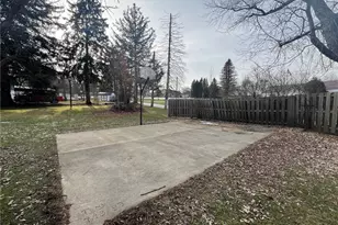 441 N Pitt St, Mercer Boro, PA 16137 - Photo 22