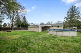 7 Hemlock Dr, Hempfield Township, PA 16125 - Photo 34