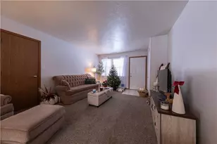 108 Oak Dr, Saxonburg Boro, PA 16056 - Photo 6