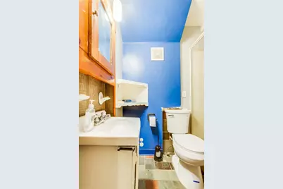 2242 Milligan Ave, Pittsburgh, PA 15218 - Photo 12