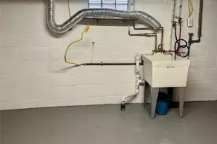 424 Grandview Ave, West Mifflin, PA 15122 - Photo 22