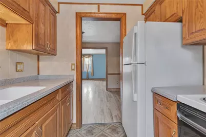 319 Bellford Ct, Cranberry Township, PA 16066 - Photo 8